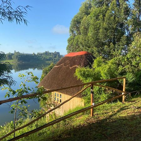 Keije Resort Bunyonyi キバレ エクステリア 写真